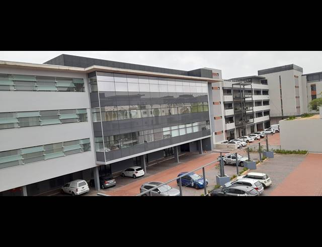 685M² OFFICE TO LET IN UMHLANGA RIDGE